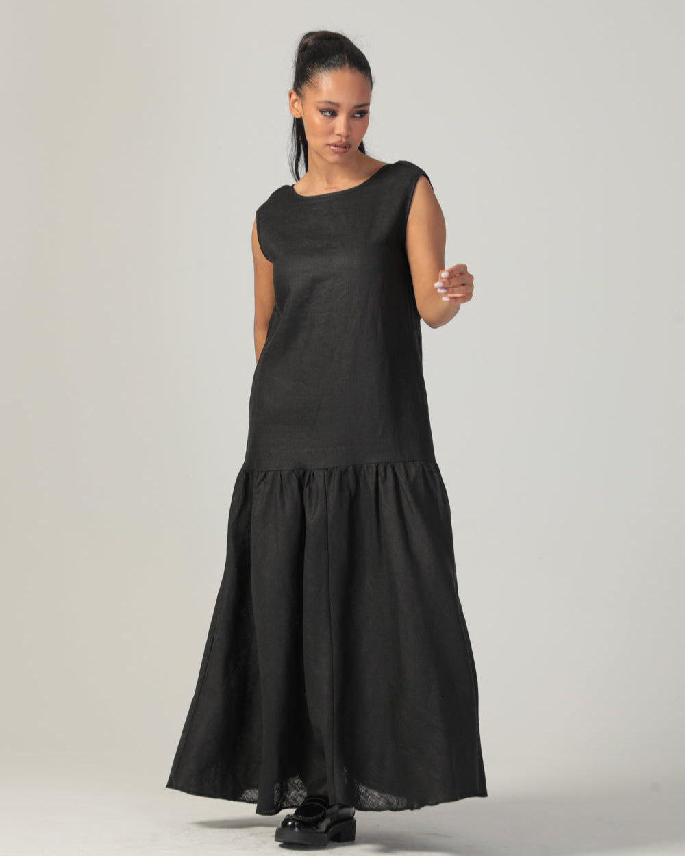 Lilia Linen Dress