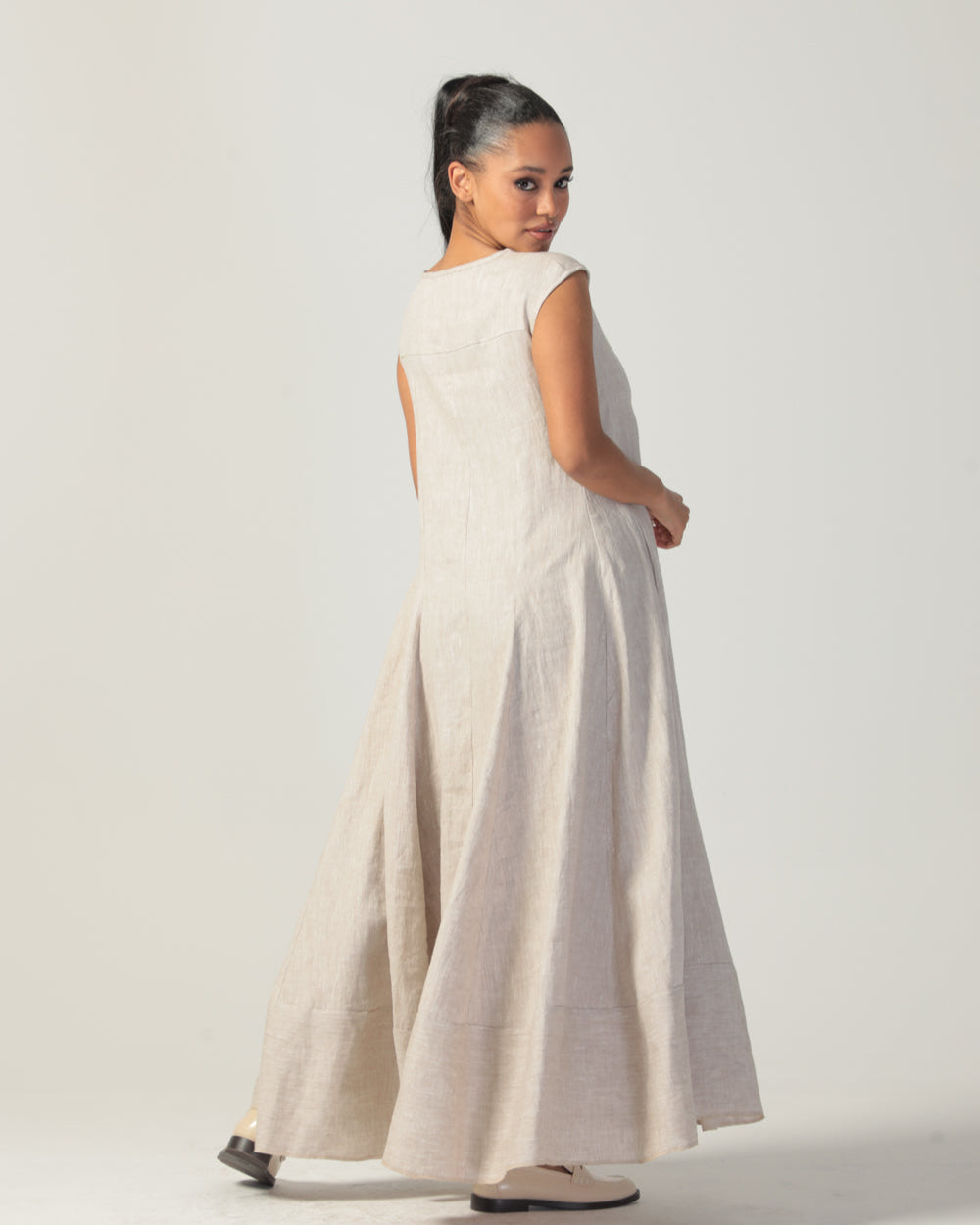 Vera Linen Dress