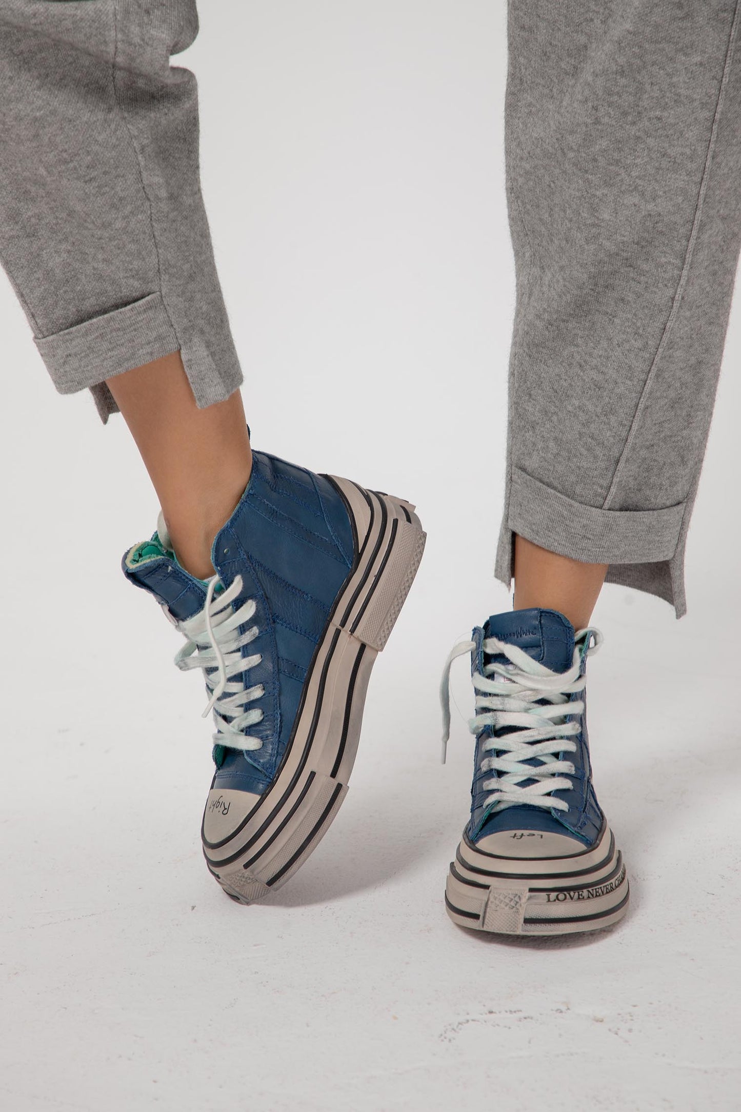 Benny Sneakers