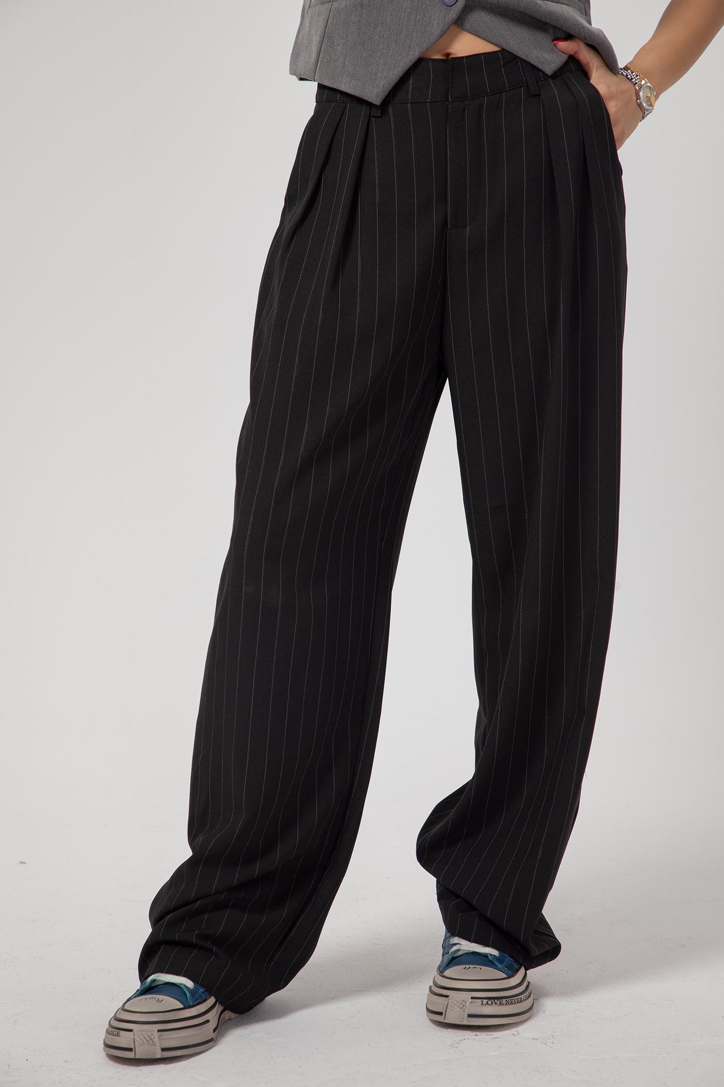 Monny Pants