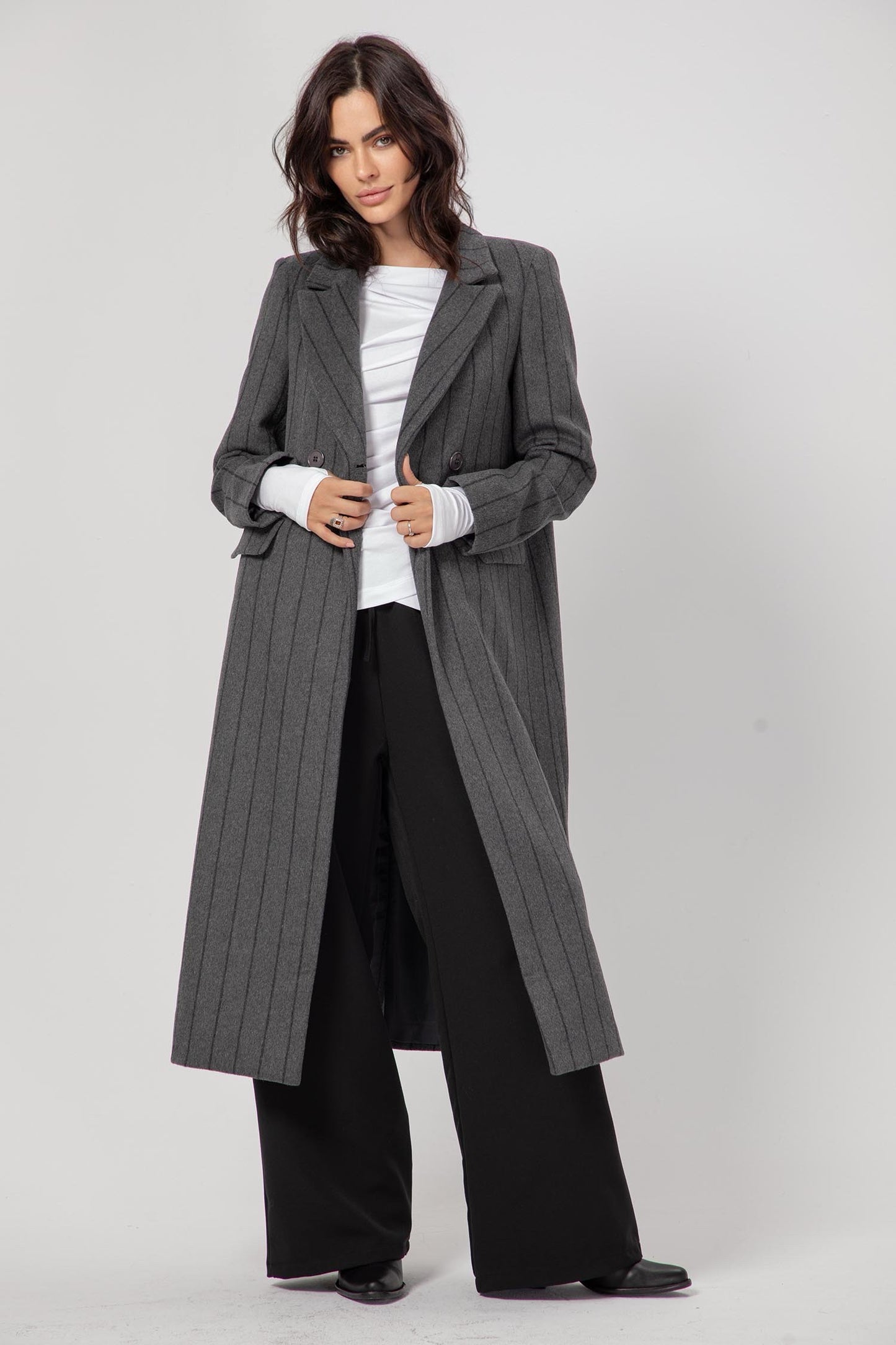 Raia Coat
