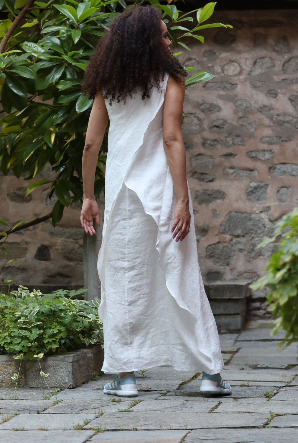 Sleeveless linen maxi dress - BERNADETTE