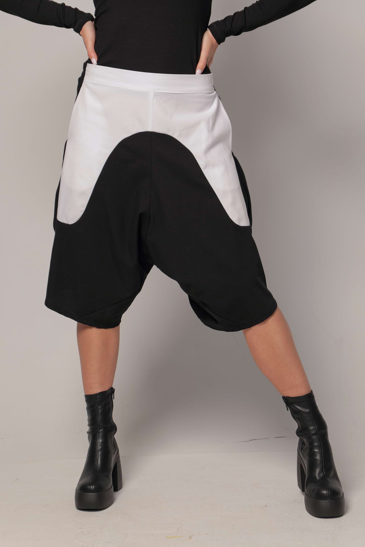 Very low drop crotch pants - KOKO