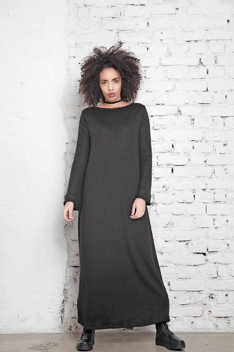 VAMA Knitted Maxi Dress