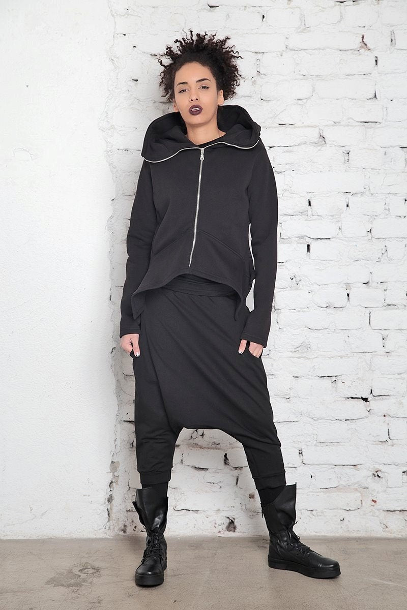 Asymmetrical sweatshirt - ASUGA