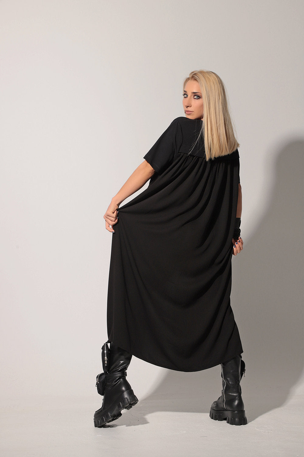 Asymmetrical dress - NYOKO