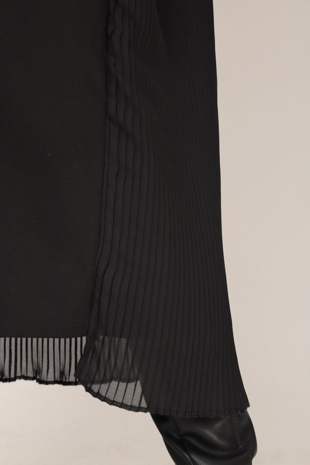 Below the knee shirt dress - DOPA
