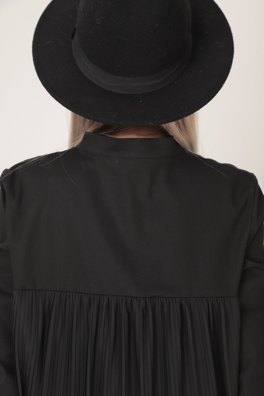 Below the knee shirt dress - DOPA