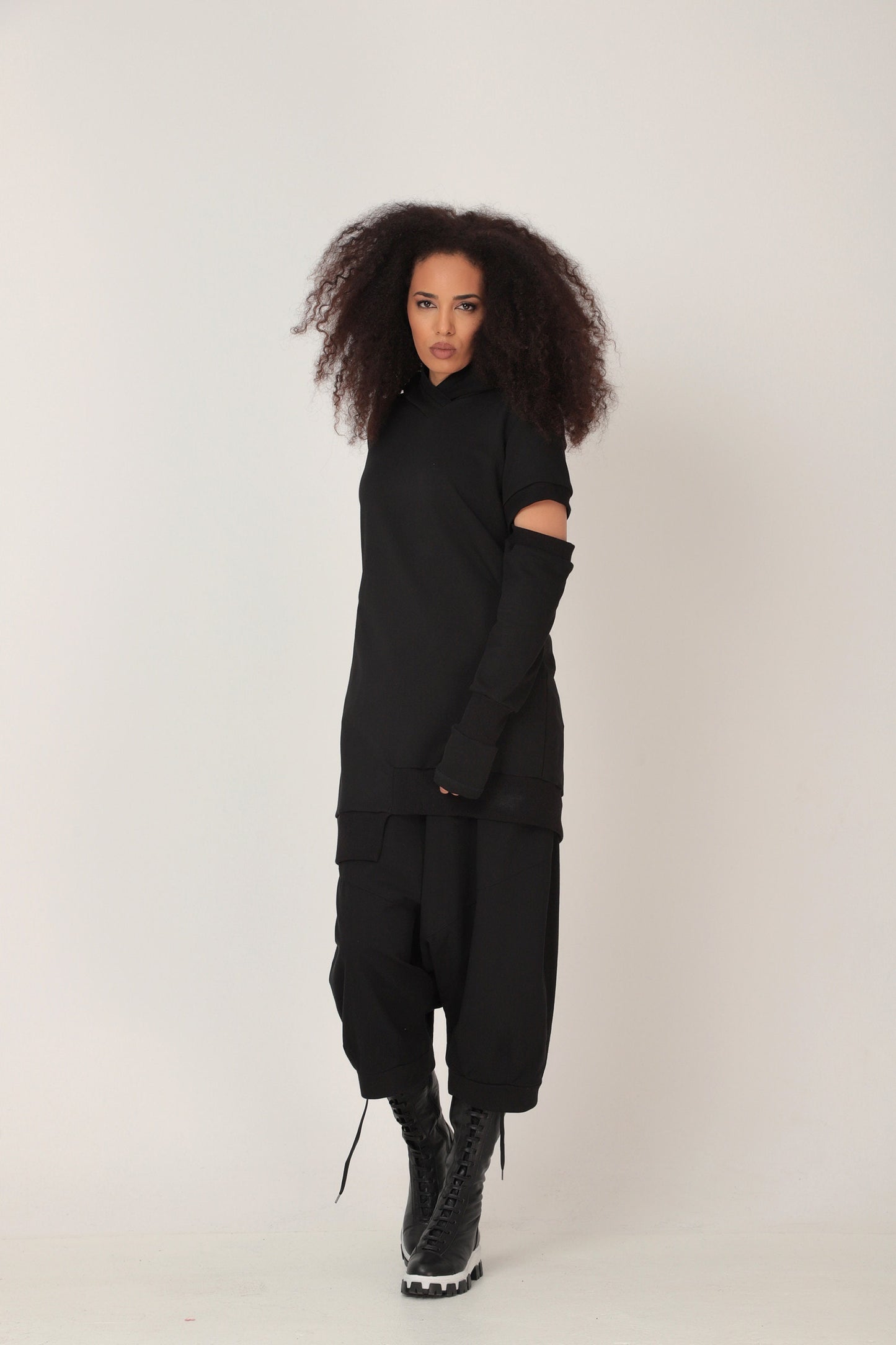 Asymmetrical hoodie - ORINA