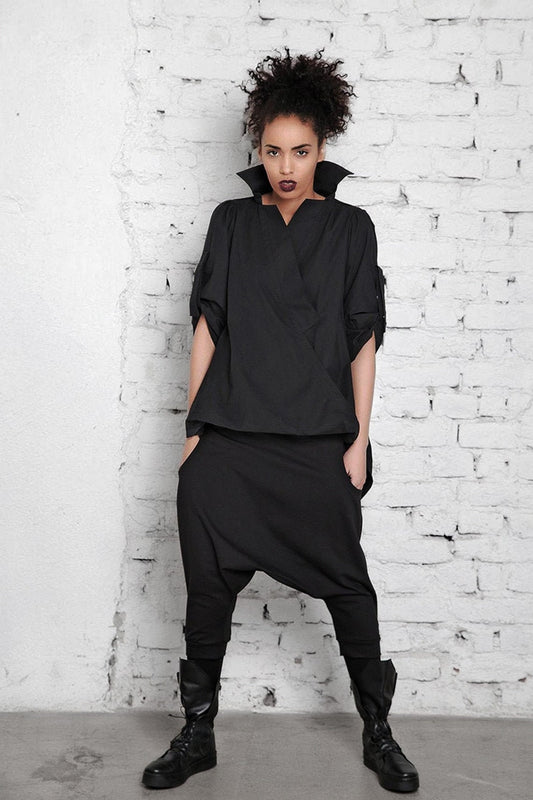 Chic crossed neckline top - KAIA