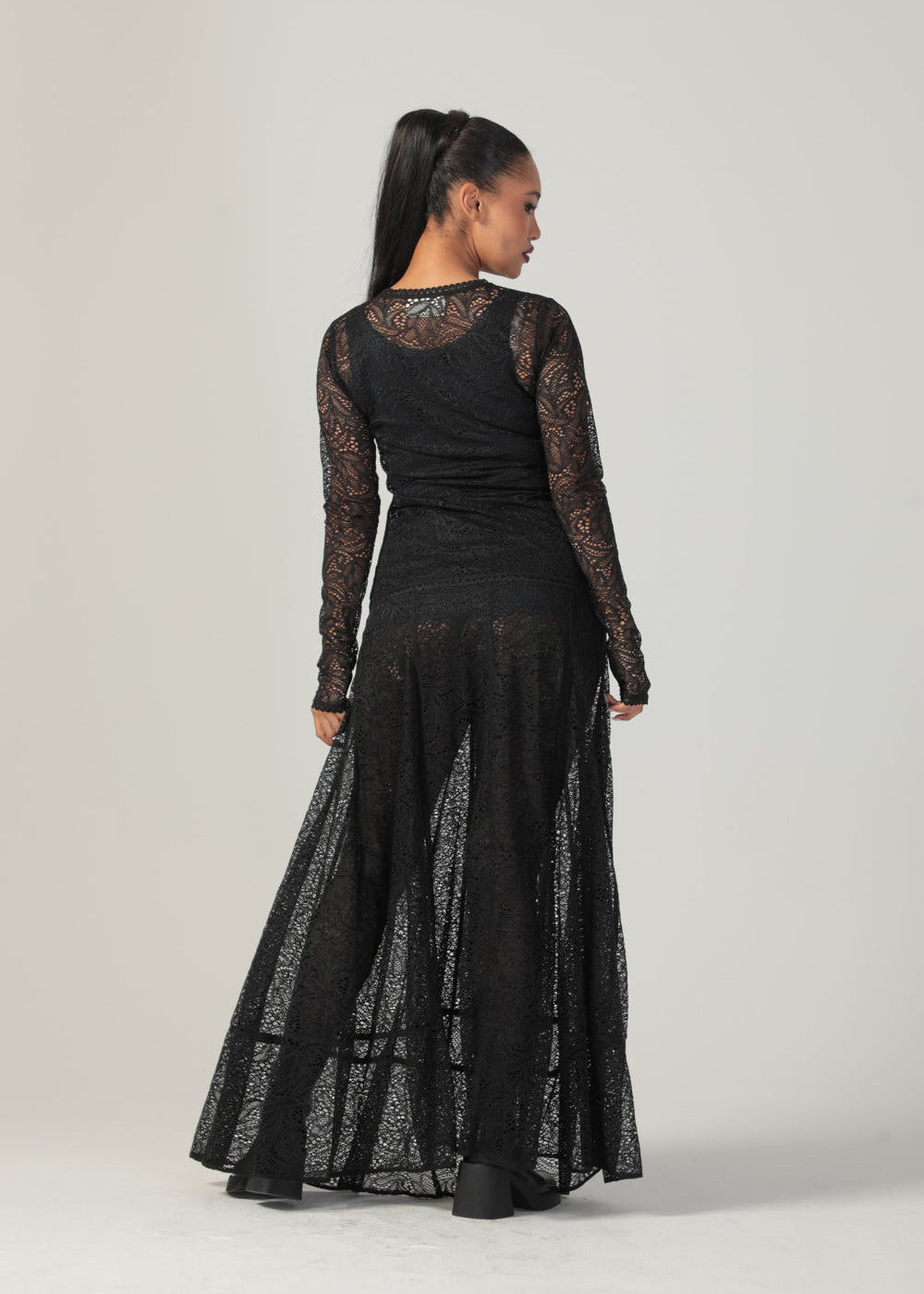 Veloura Lace Ensemble