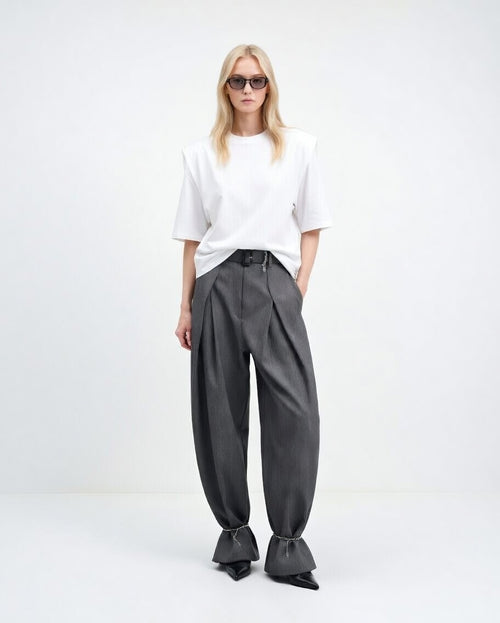 Women's oversized wide leg trousers with pleats and tailored fit