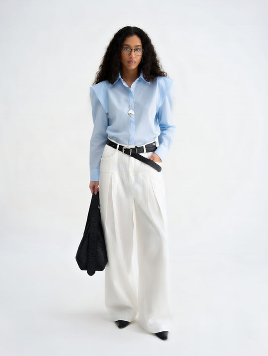 Women's wide leg trousers with mid waist, pleats and tailored fit