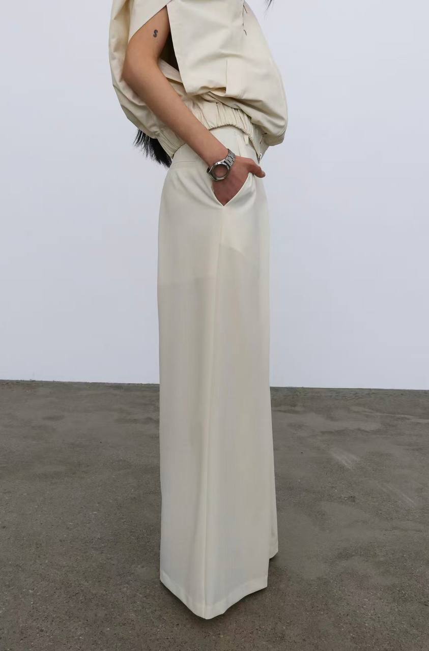 Soft Structure Trousers